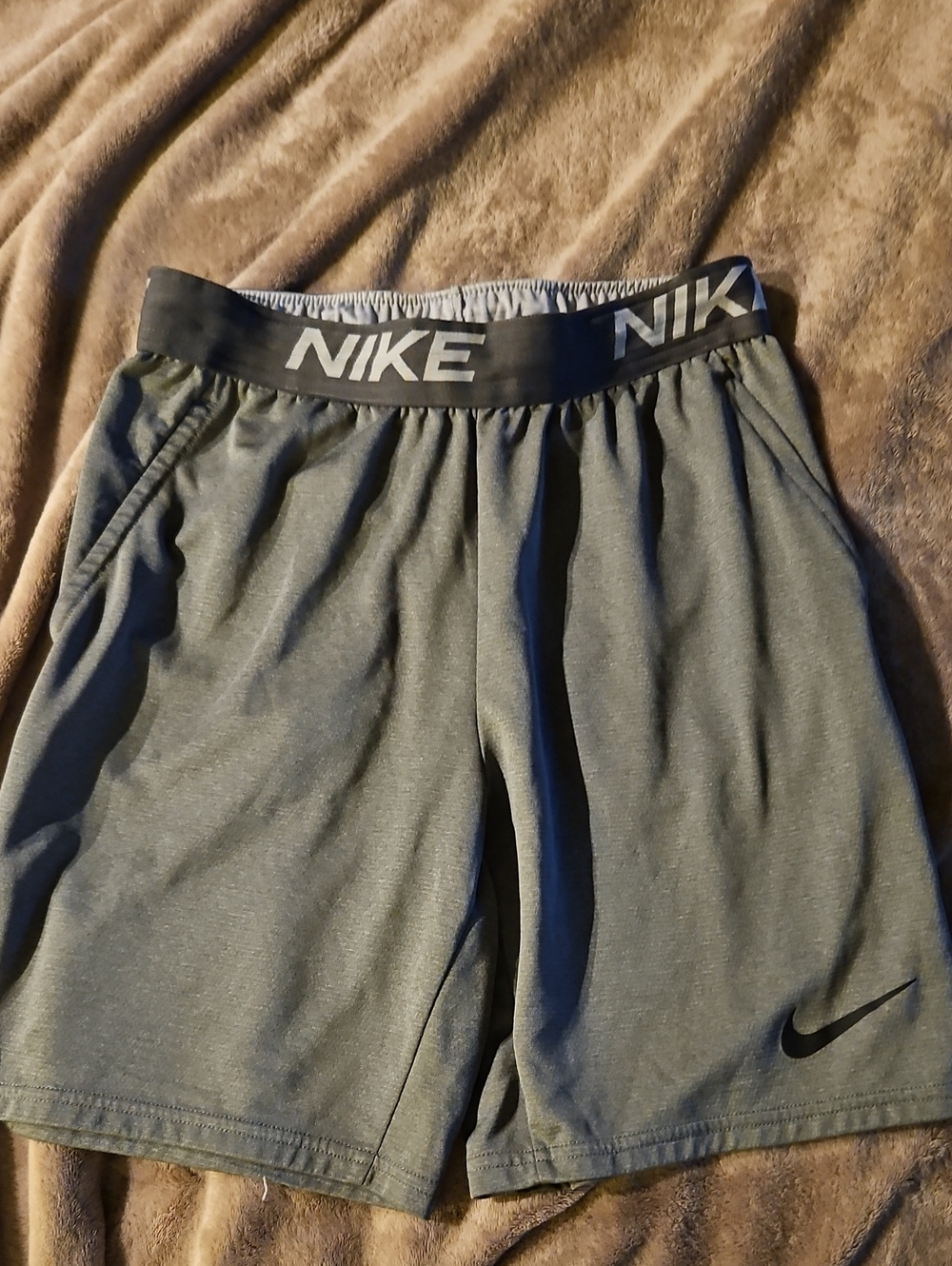 Nike Men's Heather Gray Athletic Shorts with Black Logo Waistband